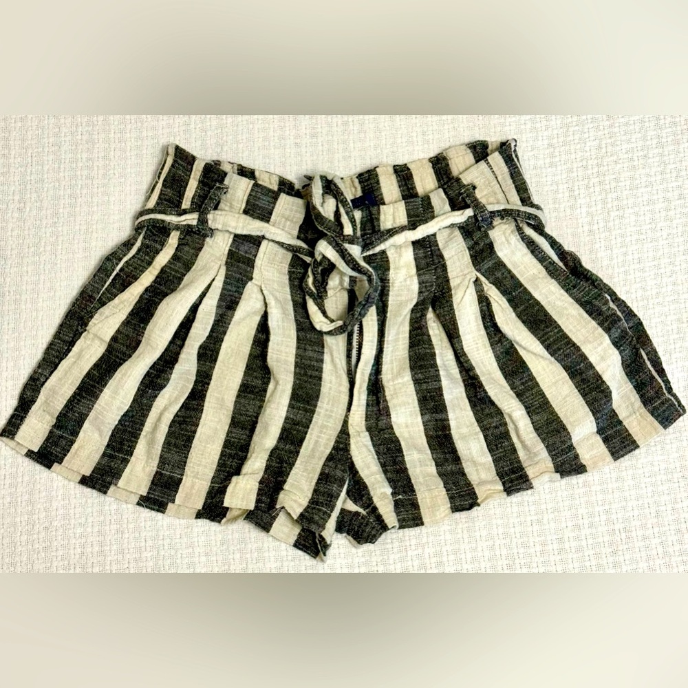 Indigo Rising Striped Shorts Size M with Belt
